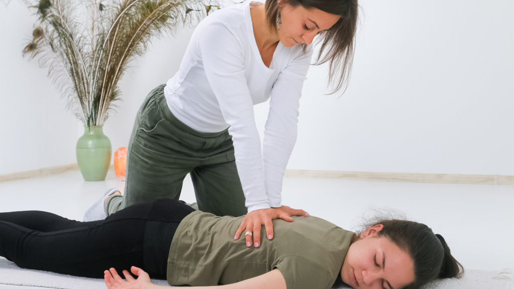 Shiatsu Massage Therapy: The Essential Guide